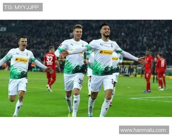 柏林赫塔客场逆袭，大胜门兴格拉德巴赫