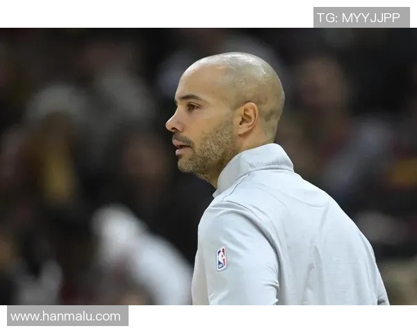 篮网队主帅因纪律问题暂时离职：球队未来将面临怎样的挑战？