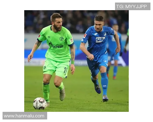 沙尔克04主场大胜奥格斯堡,德甲战绩稳定领先积分榜 沙尔克04主场大胜奥格斯堡,德甲战绩稳定领先积分榜